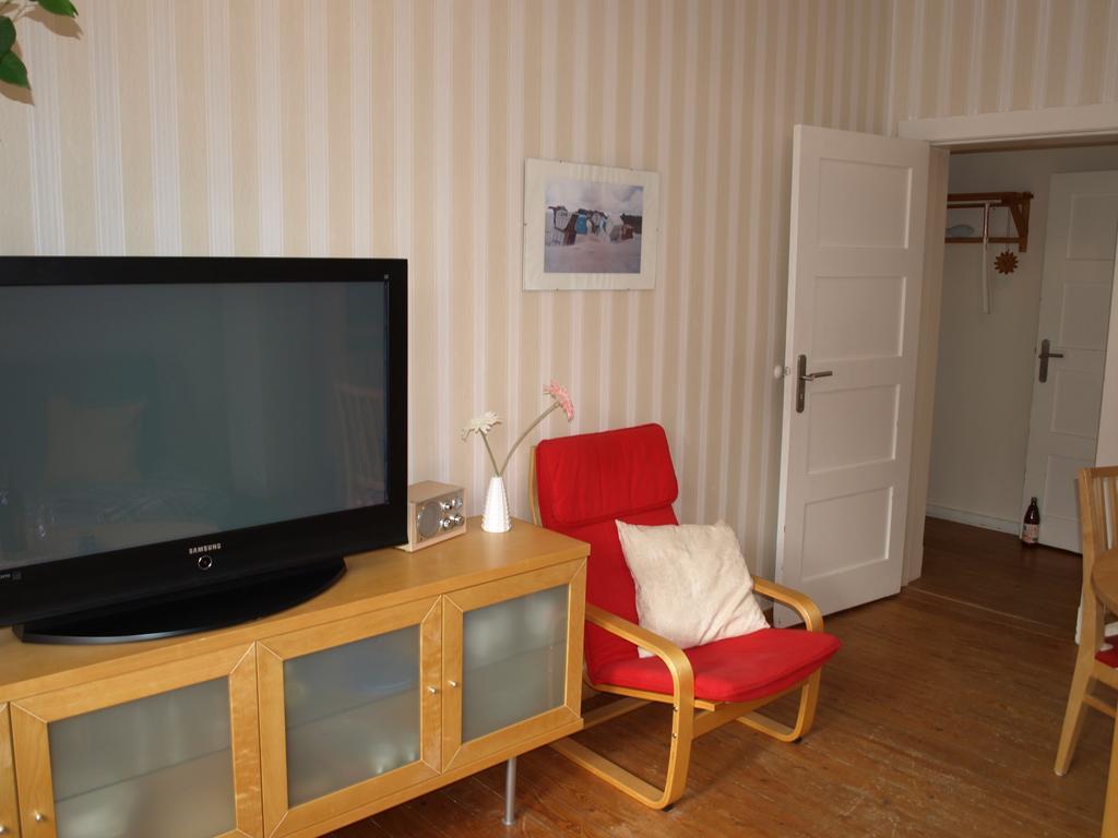 Haus Ostseeatoll Appartamento Rostock Esterno foto