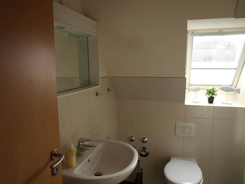 Haus Ostseeatoll Appartamento Rostock Esterno foto