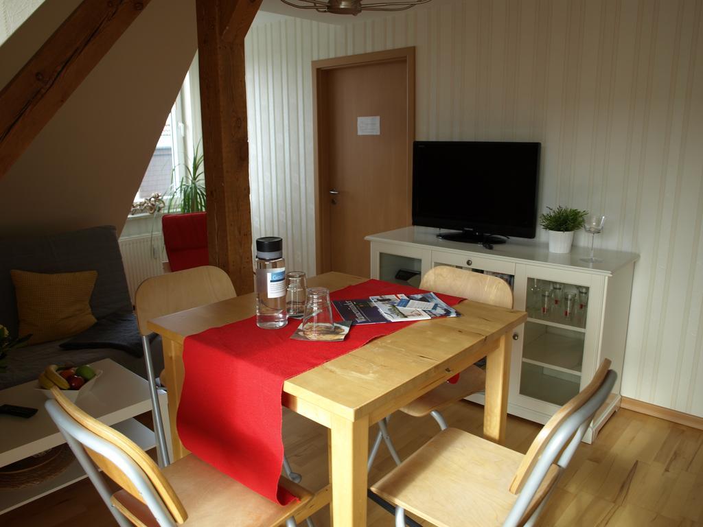 Haus Ostseeatoll Appartamento Rostock Esterno foto